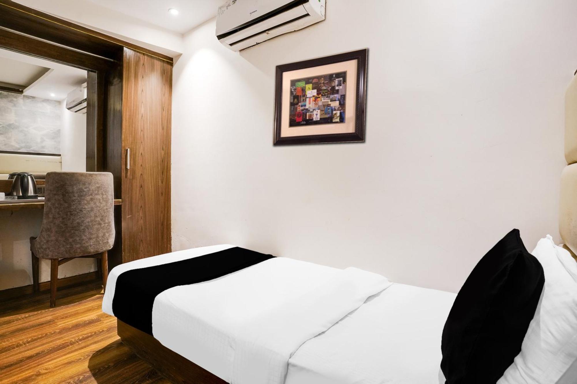 Super Collection O Andheri Near Western Express Highway Βομβάη Εξωτερικό φωτογραφία