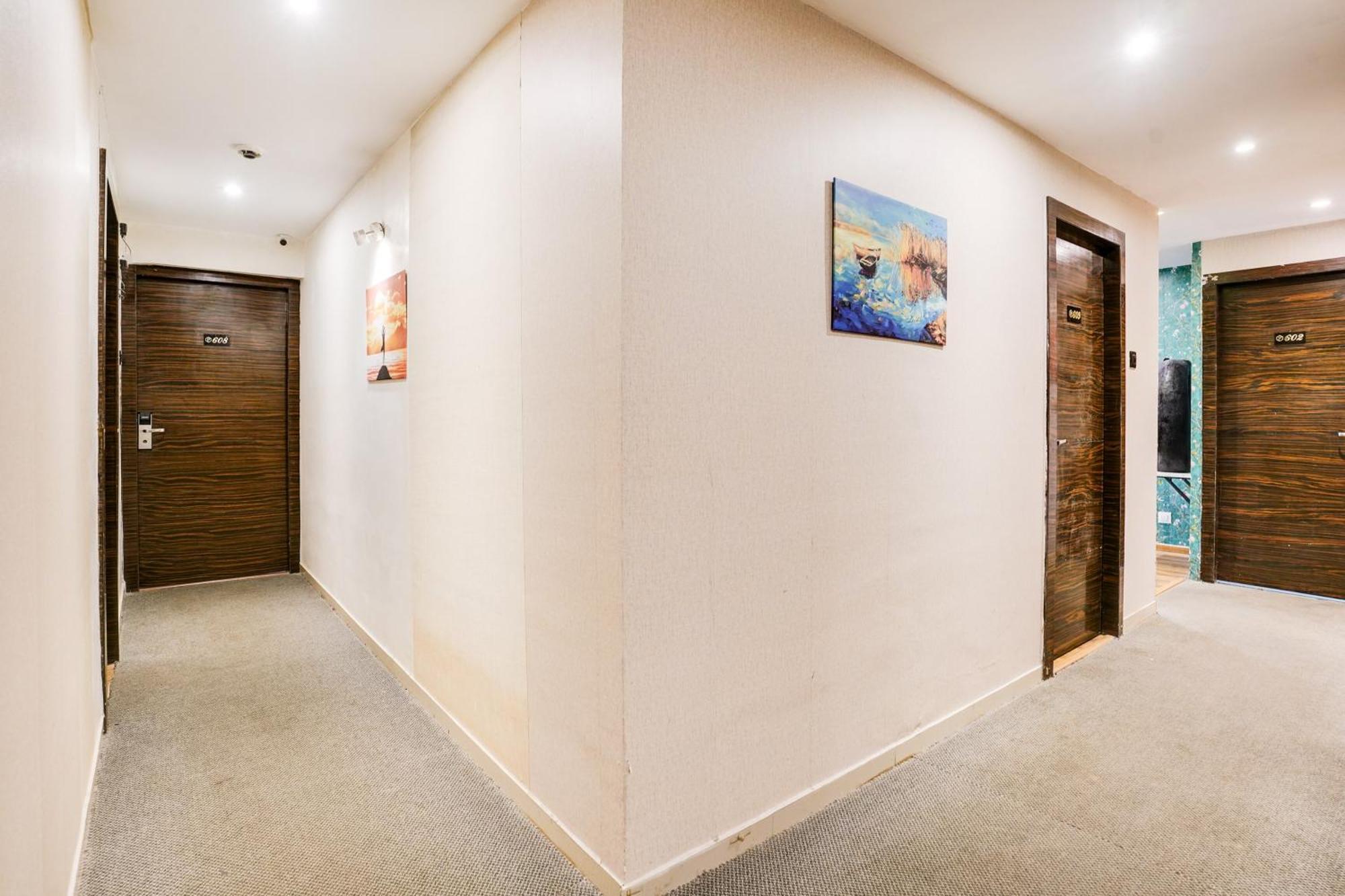 Super Collection O Andheri Near Western Express Highway Βομβάη Εξωτερικό φωτογραφία
